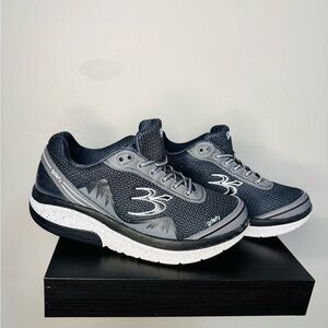 Gravity Defyer Black Athletic Shoes